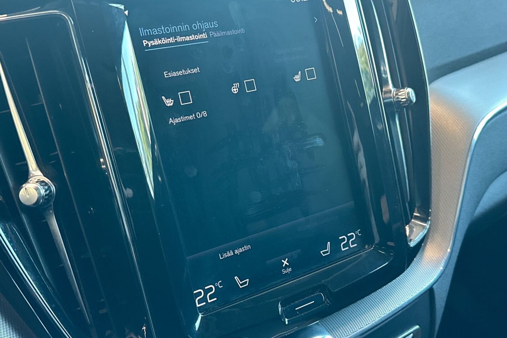 VOLVO XC60 24