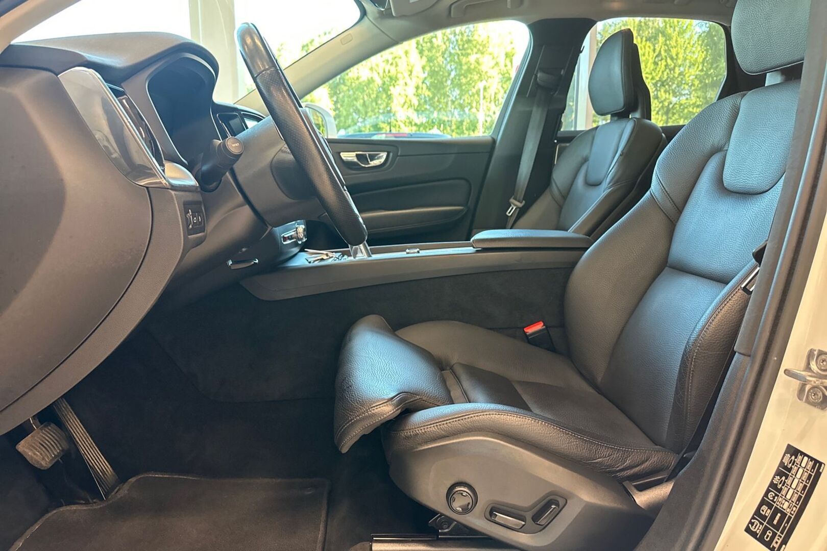 VOLVO XC60 34