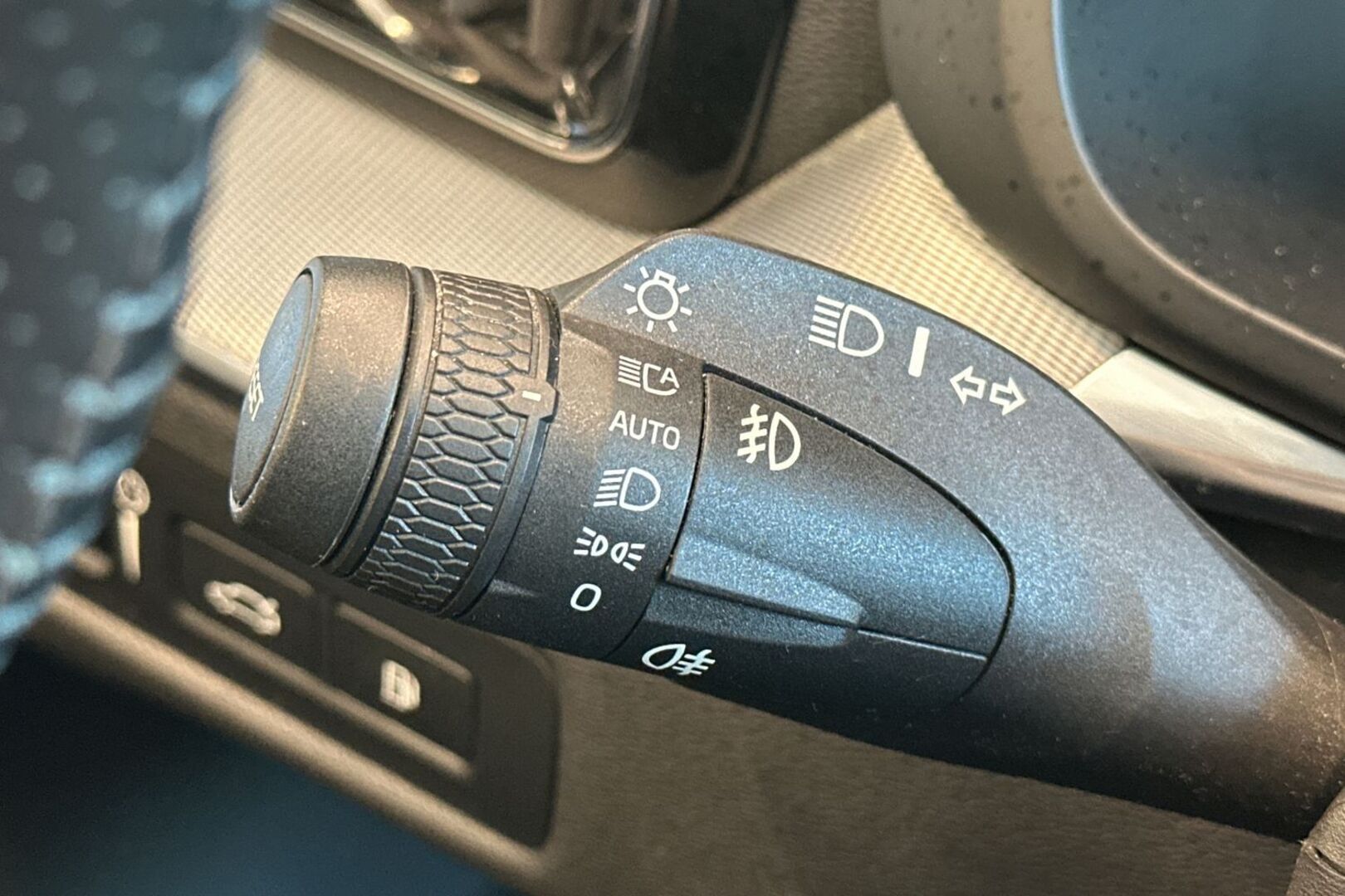 VOLVO XC60 35