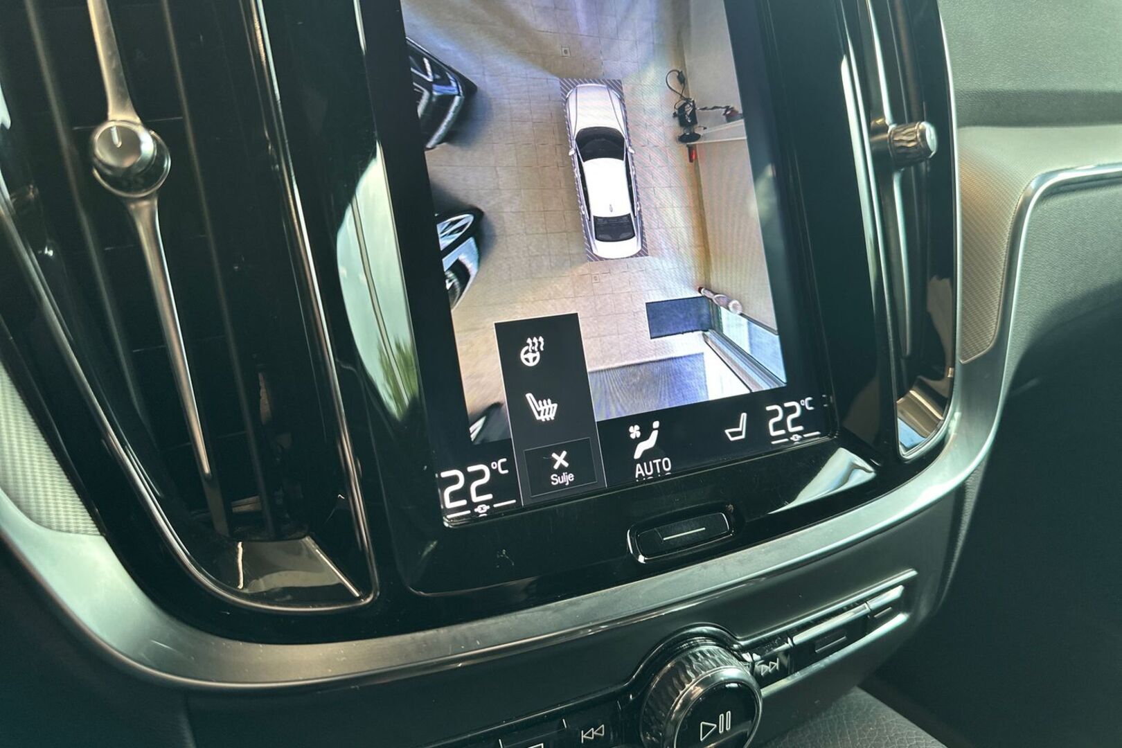 VOLVO S60 2019