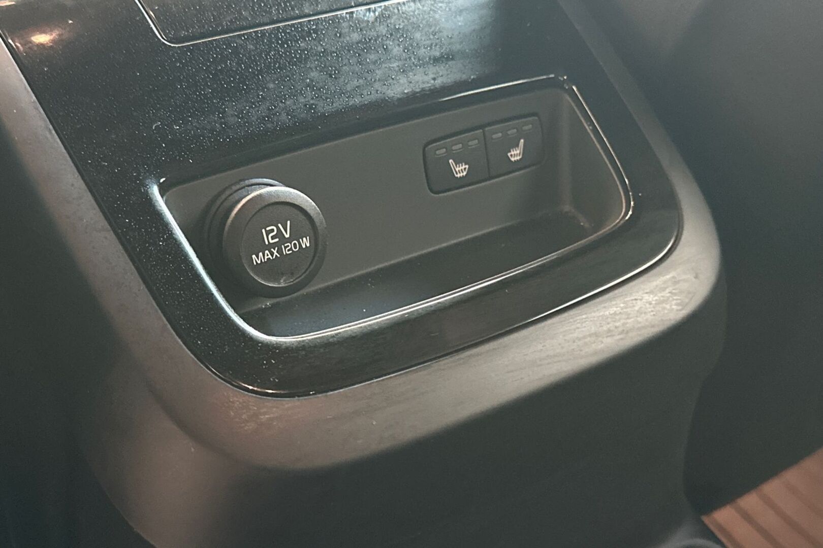 VOLVO S60 2019