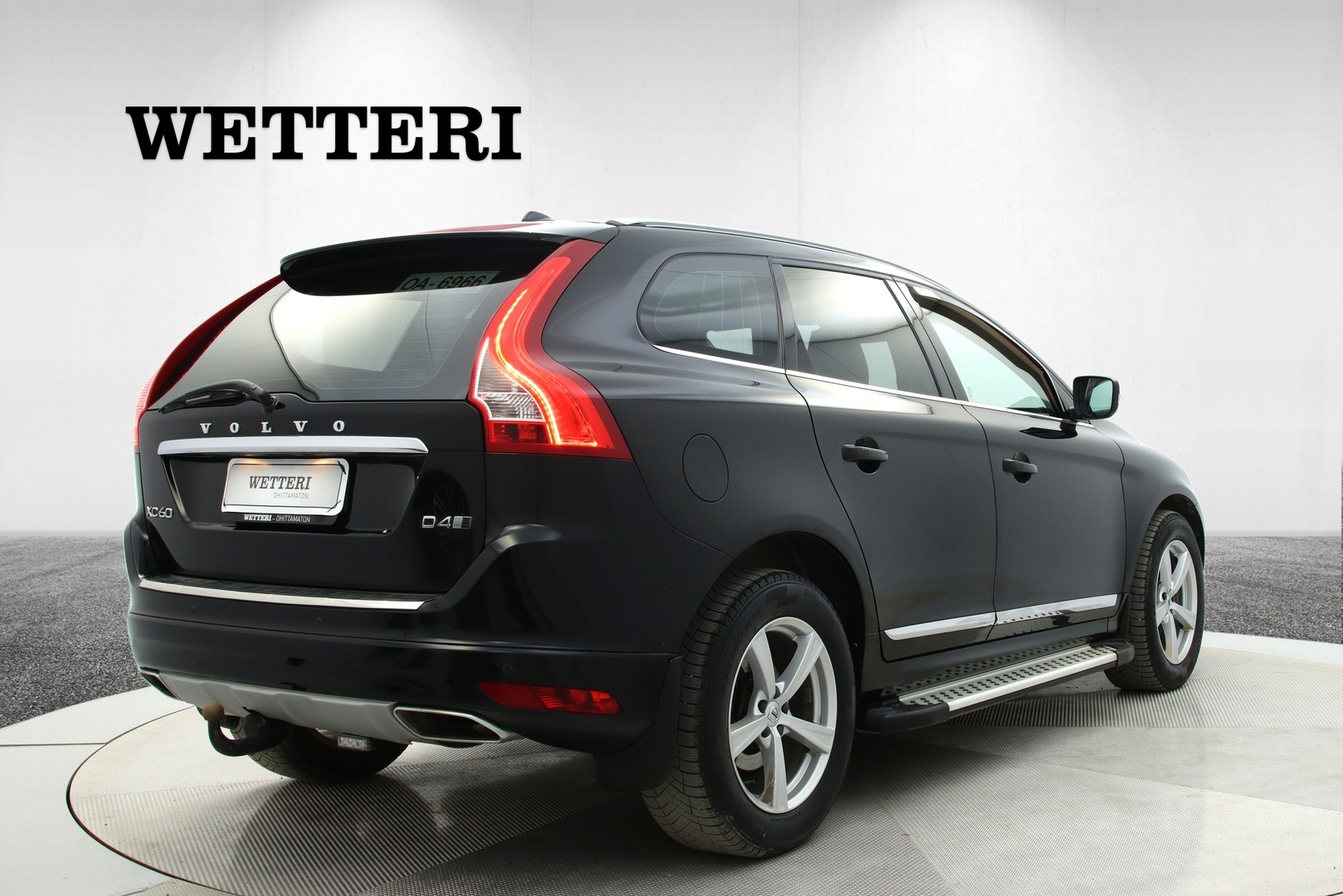 VOLVO XC60 2017