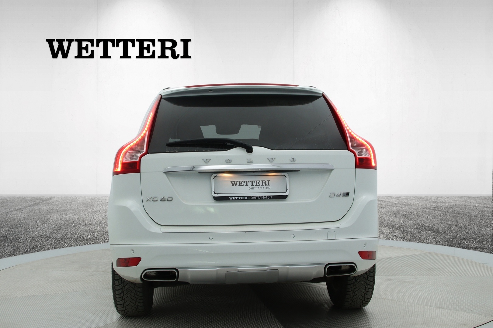 VOLVO XC60 2017