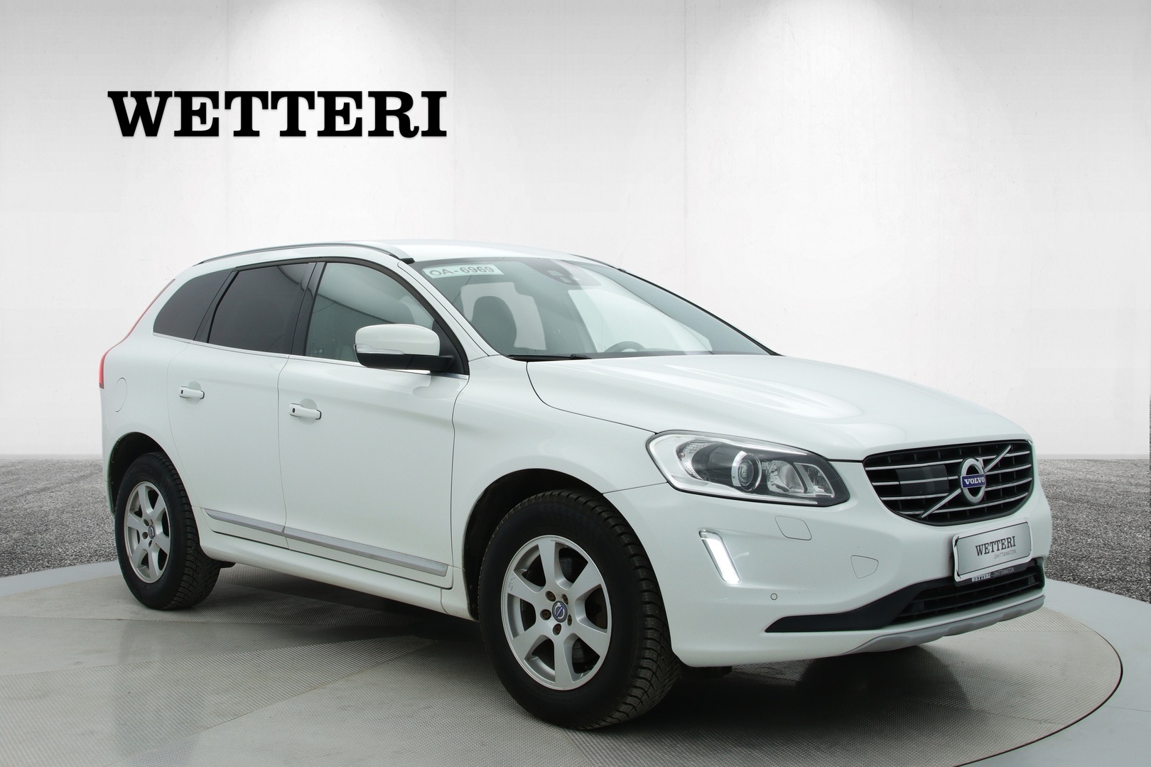 VOLVO XC60 2017