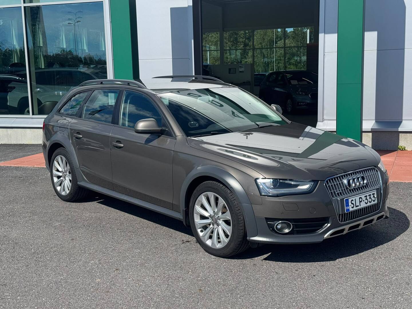 AUDI A4 allroad quattro 2014