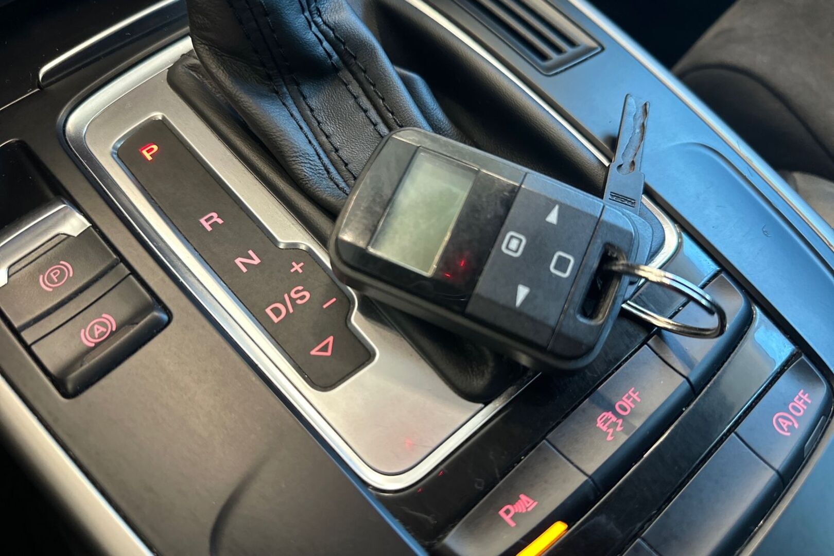AUDI A4 allroad quattro 22