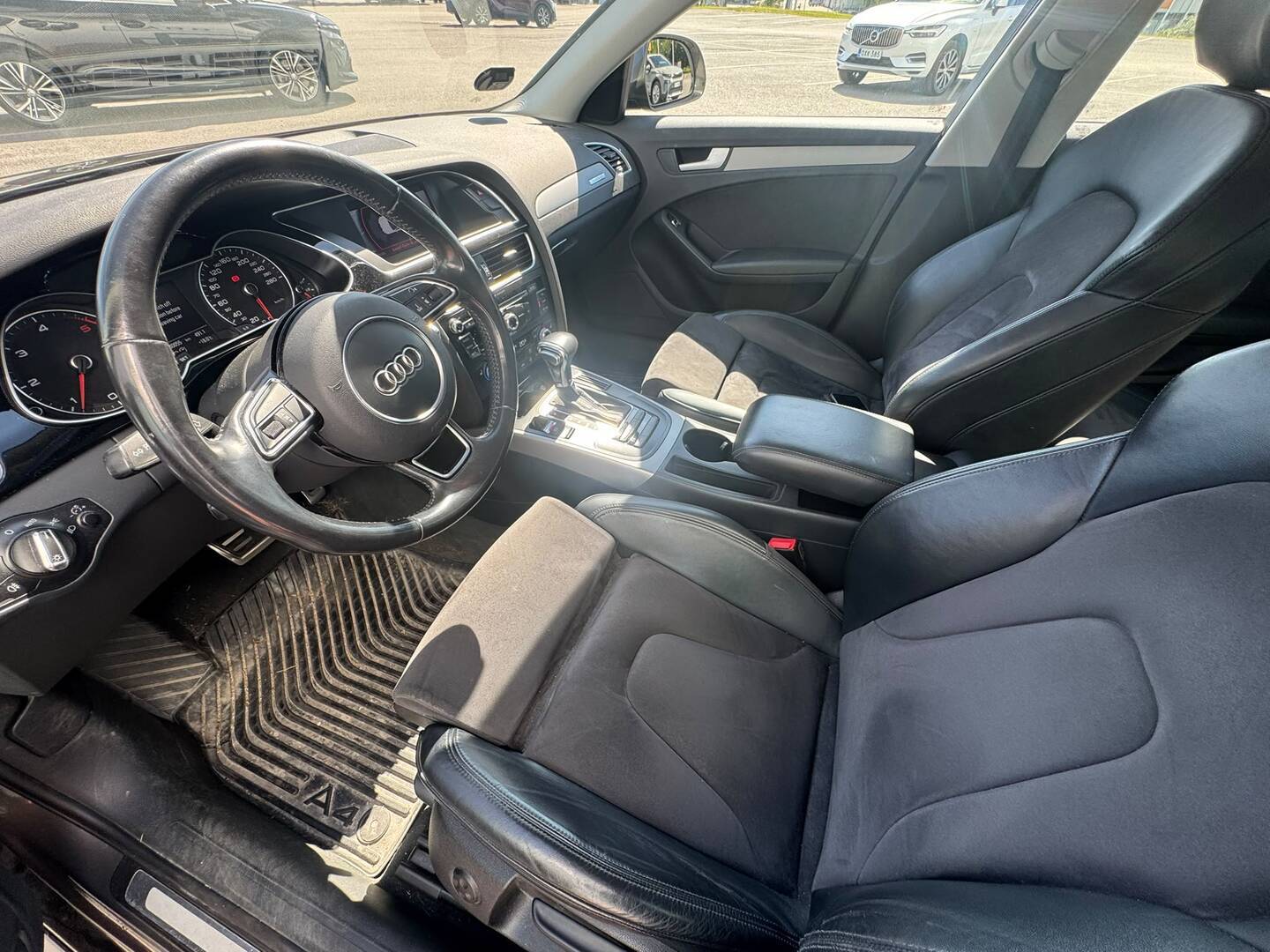 AUDI A4 allroad quattro 2014
