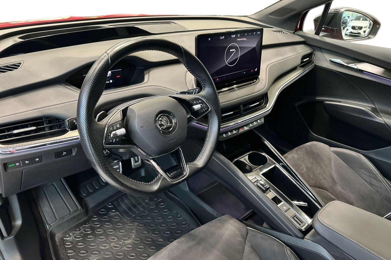 SKODA Enyaq 2022