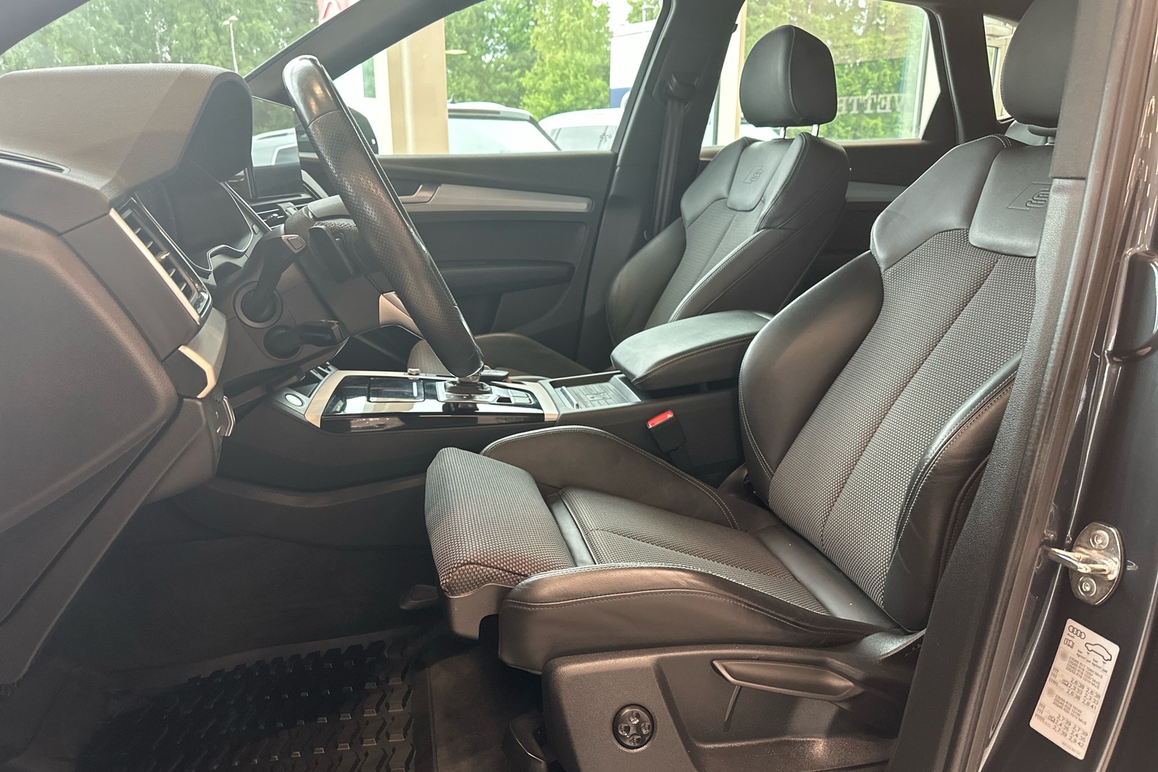 AUDI Q5 2021