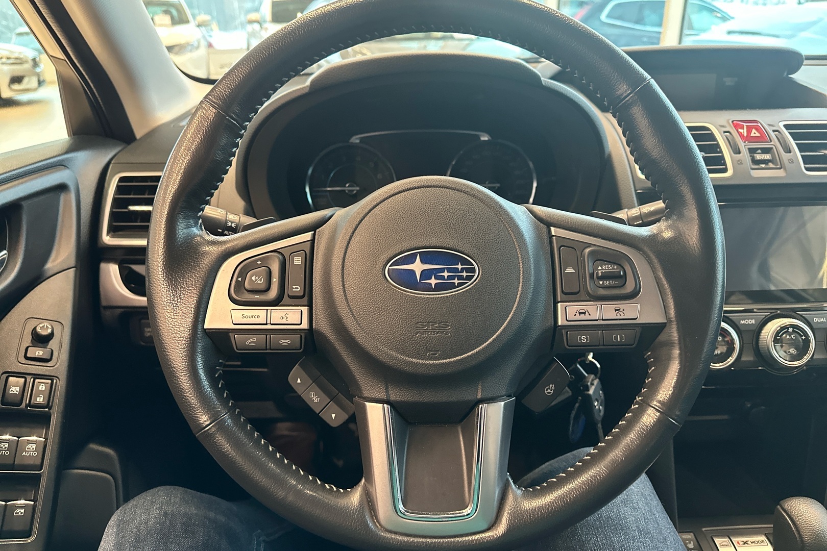 SUBARU Forester 2018