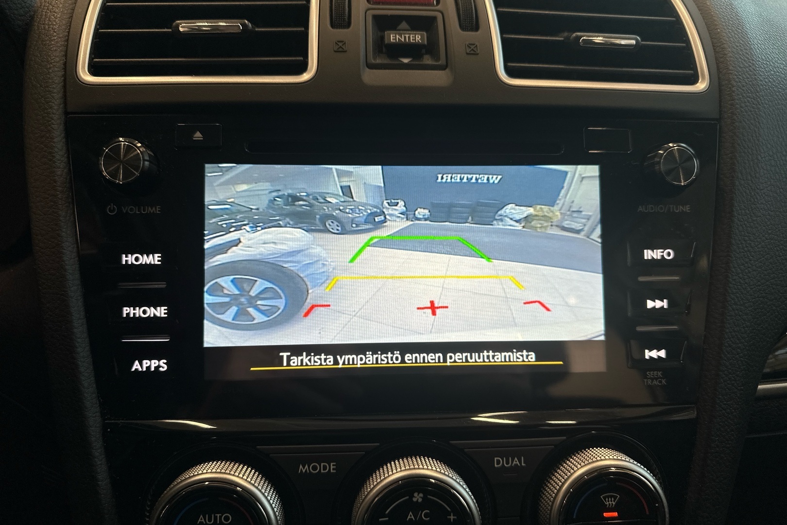 SUBARU Forester 2018