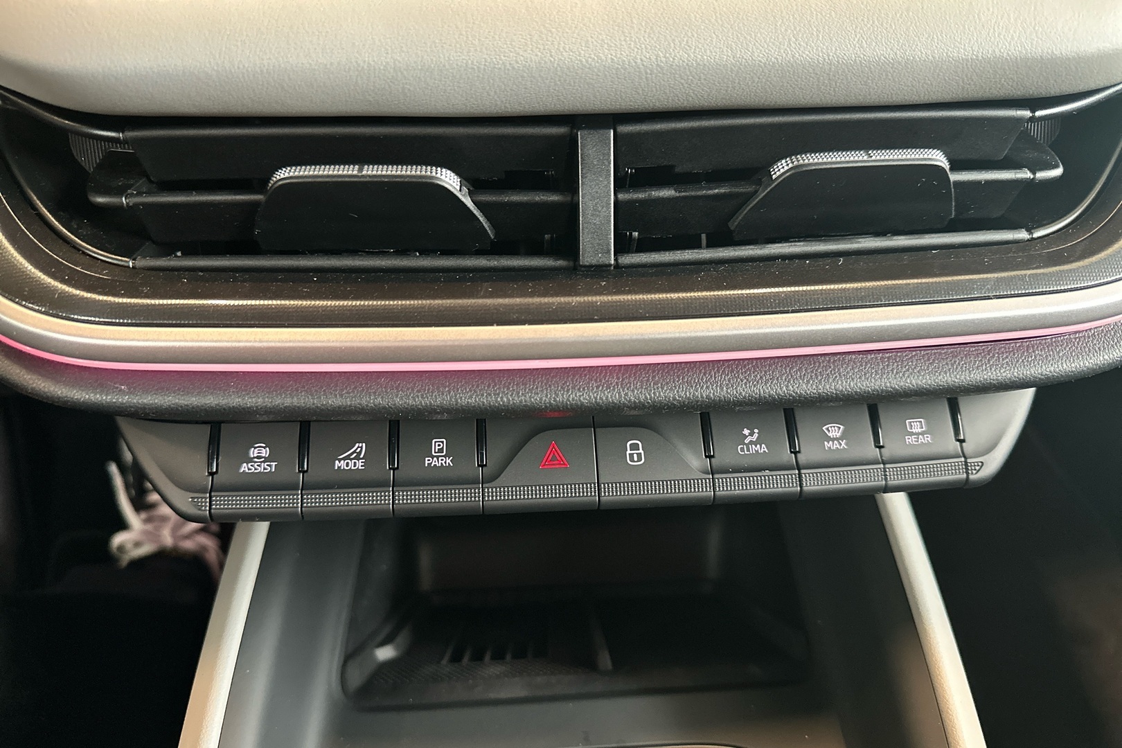 SKODA Enyaq 2026