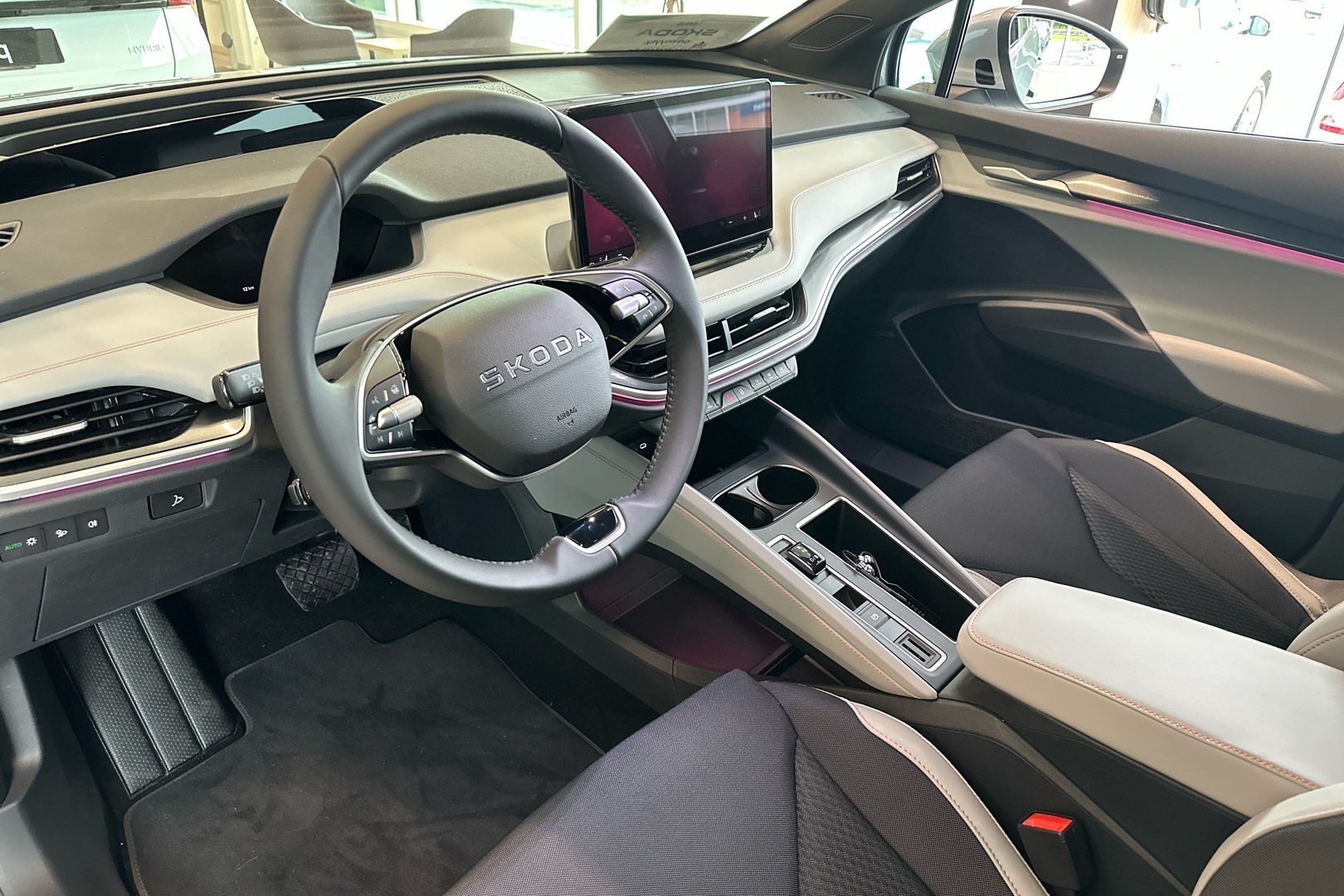 SKODA Enyaq 2026