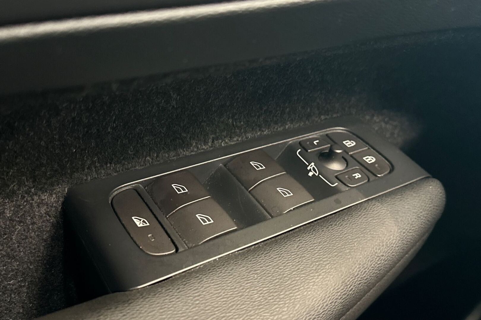 VOLVO XC40 2018