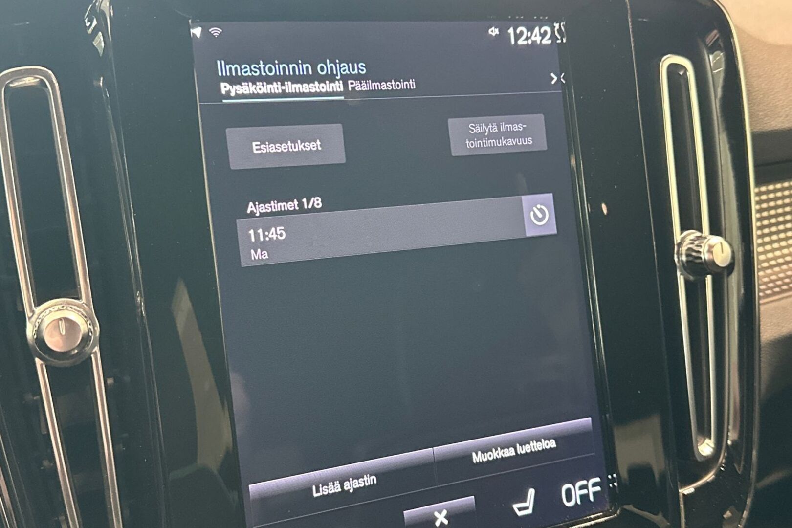VOLVO XC40 2018
