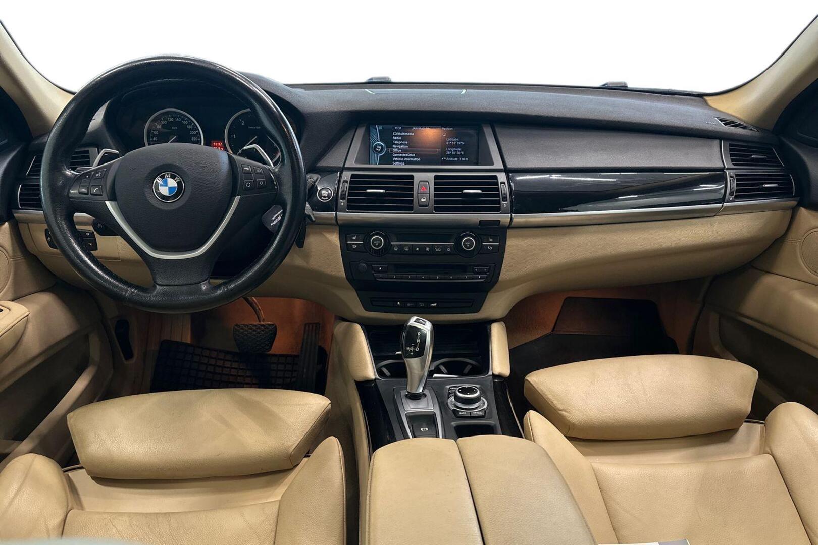 BMW X6 2012