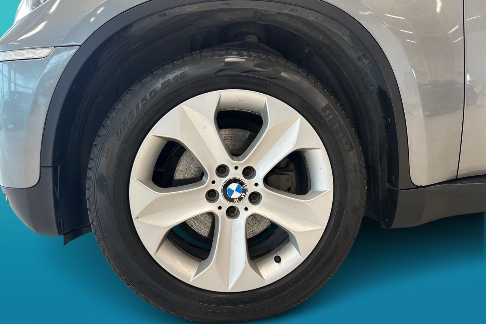 BMW X6 2012