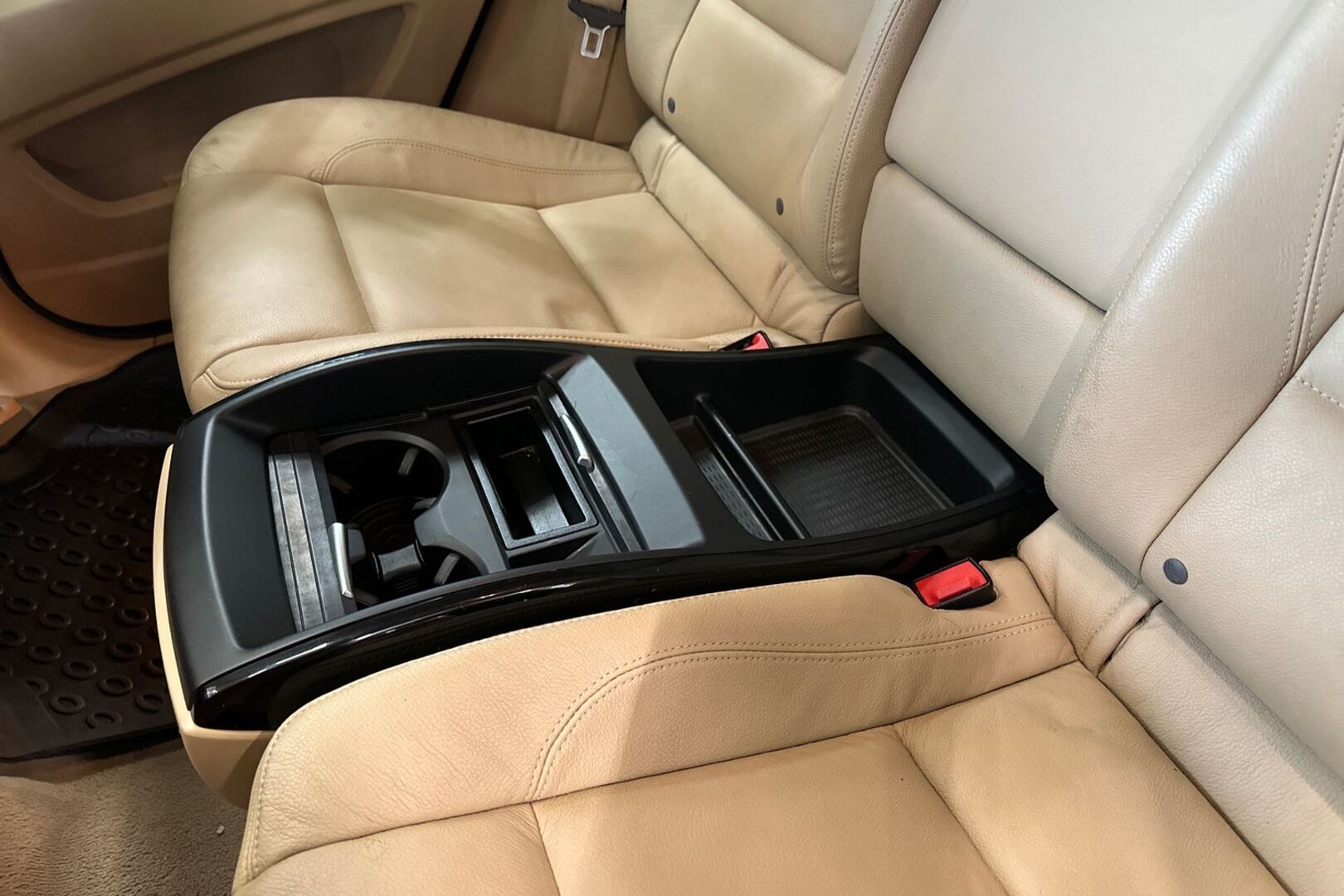 BMW X6 2012