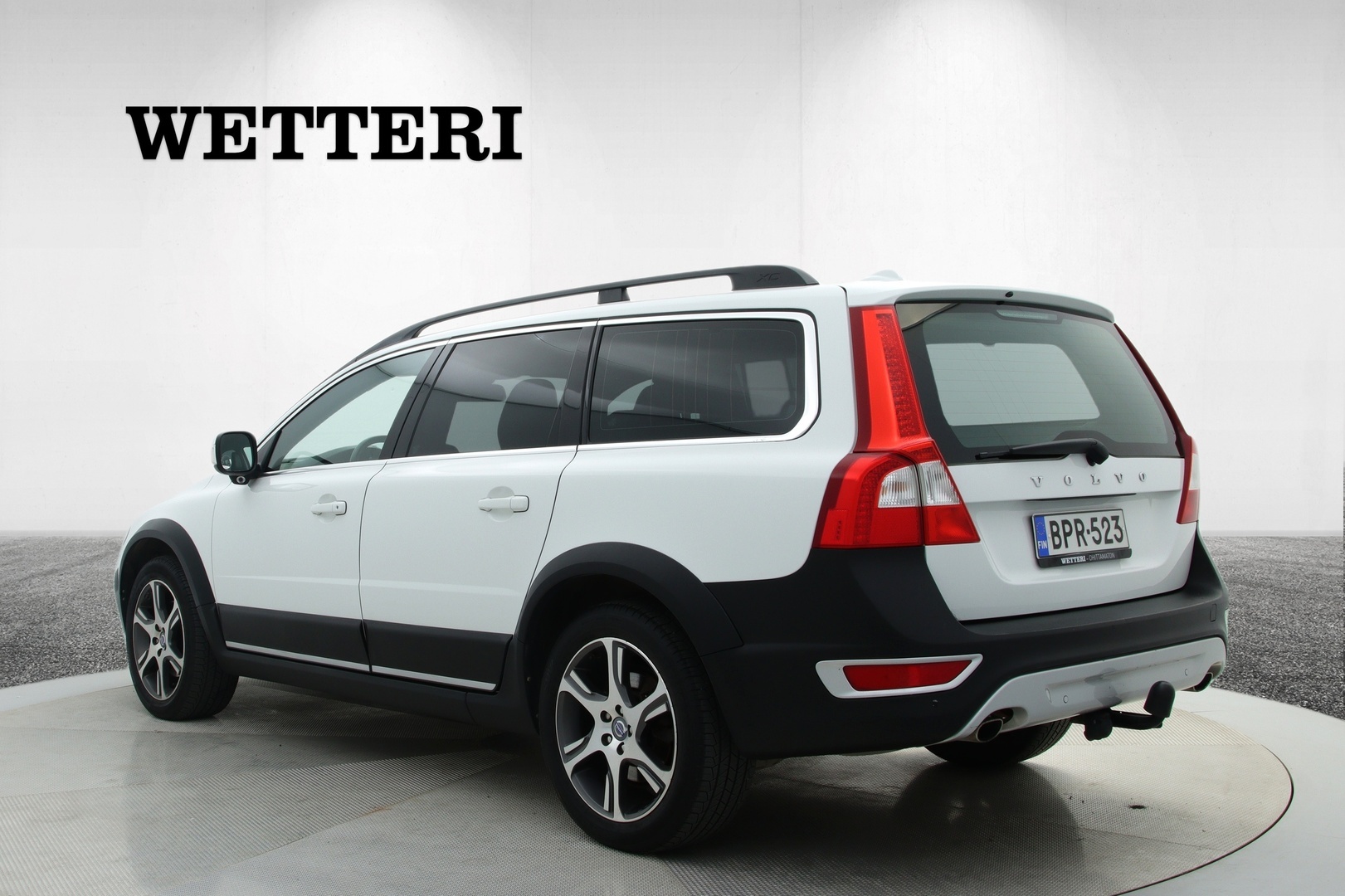 VOLVO XC70 2012