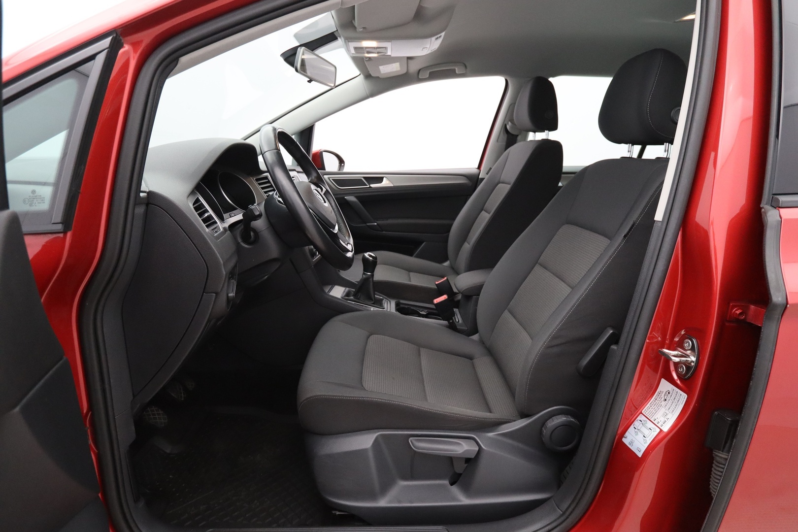 VOLKSWAGEN Golf Sportsvan 2015