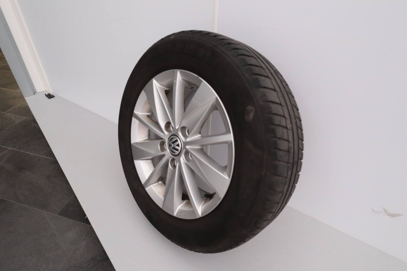 VOLKSWAGEN Golf Sportsvan 2015