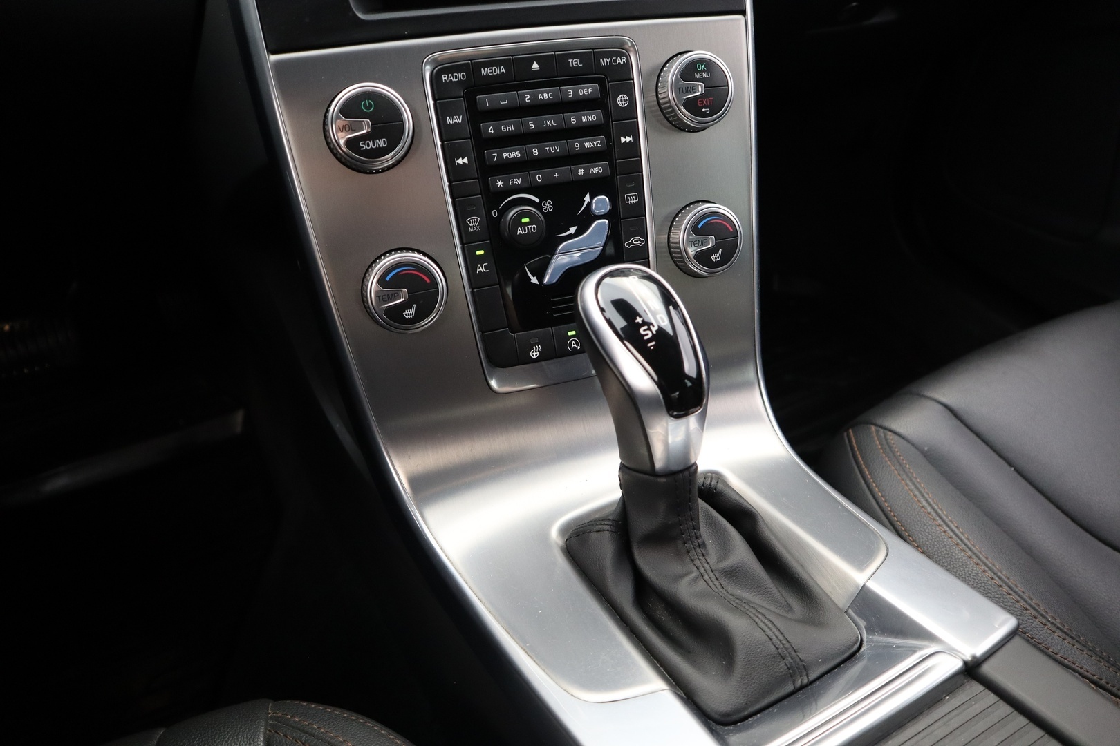 VOLVO S60 Cross Country 2018