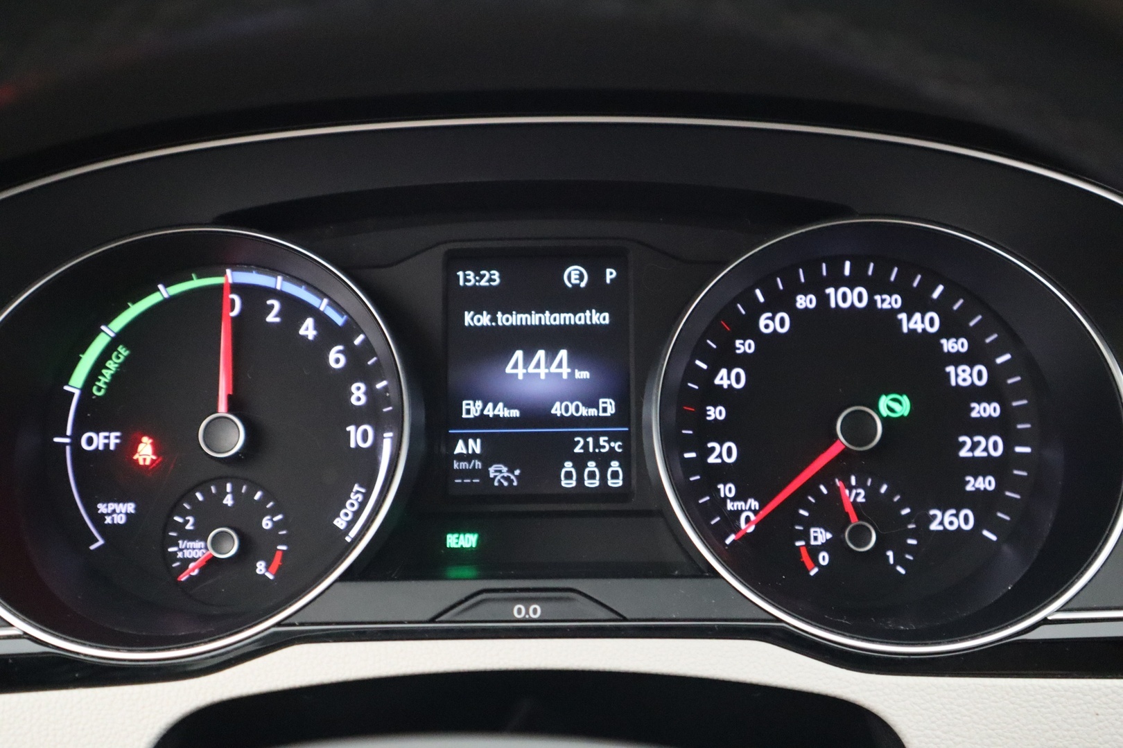 VOLKSWAGEN Passat 2021