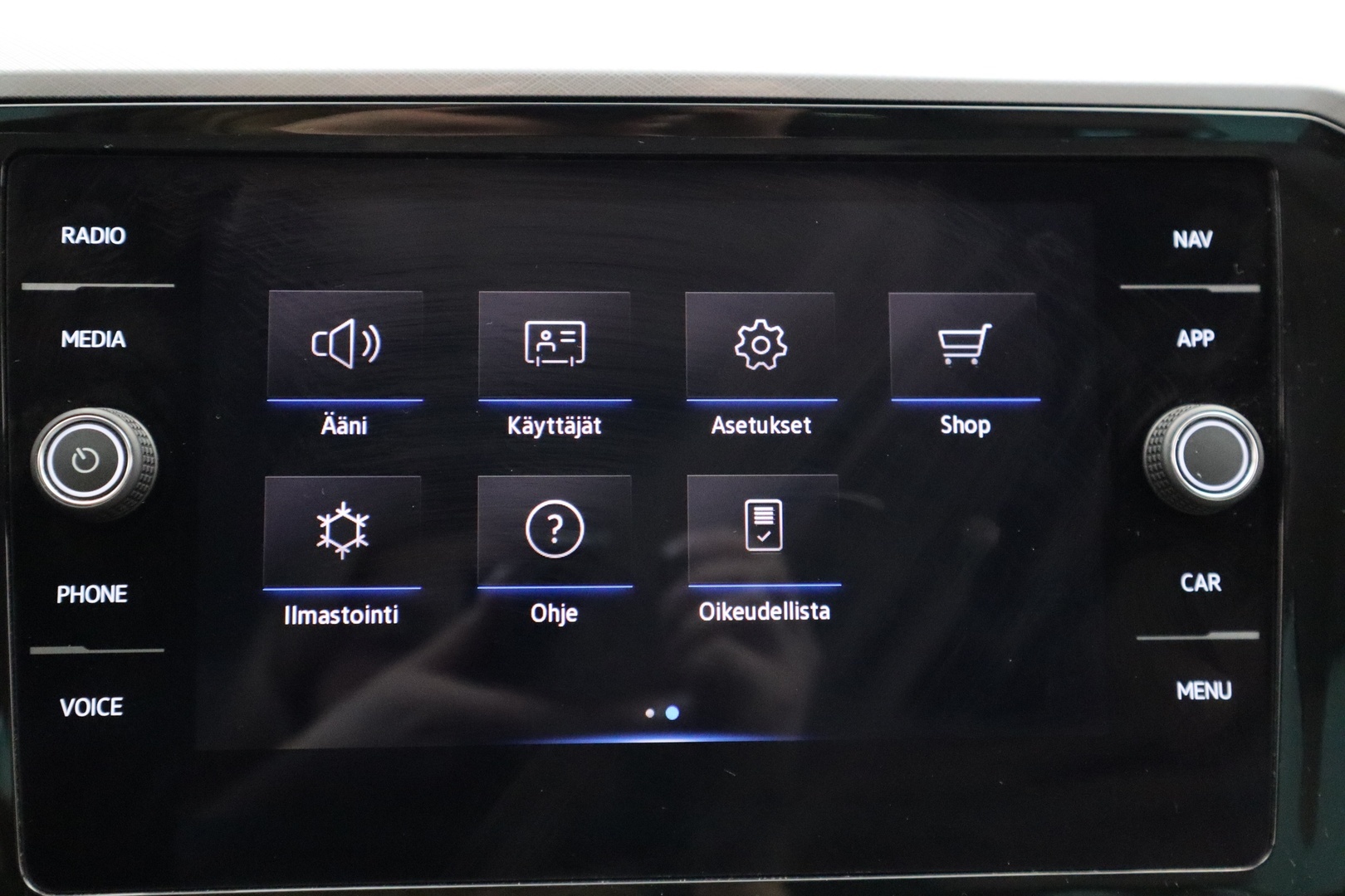 VOLKSWAGEN Passat 2021