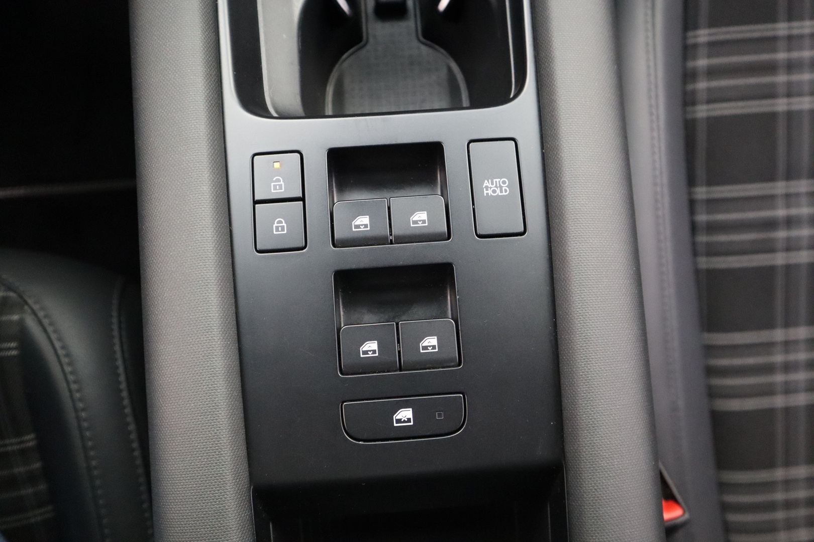 HYUNDAI IONIQ 6 2023