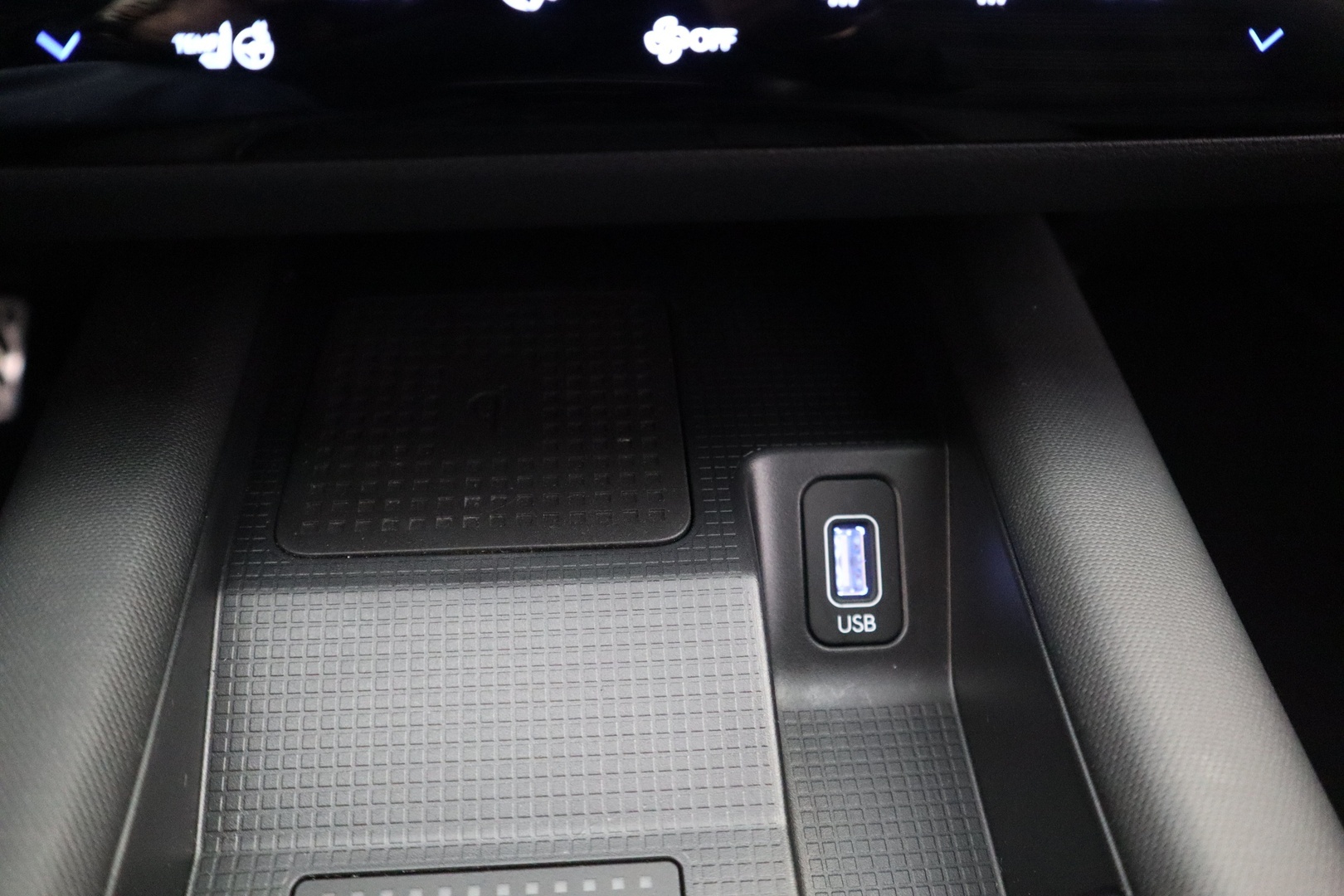 HYUNDAI IONIQ 6 2023