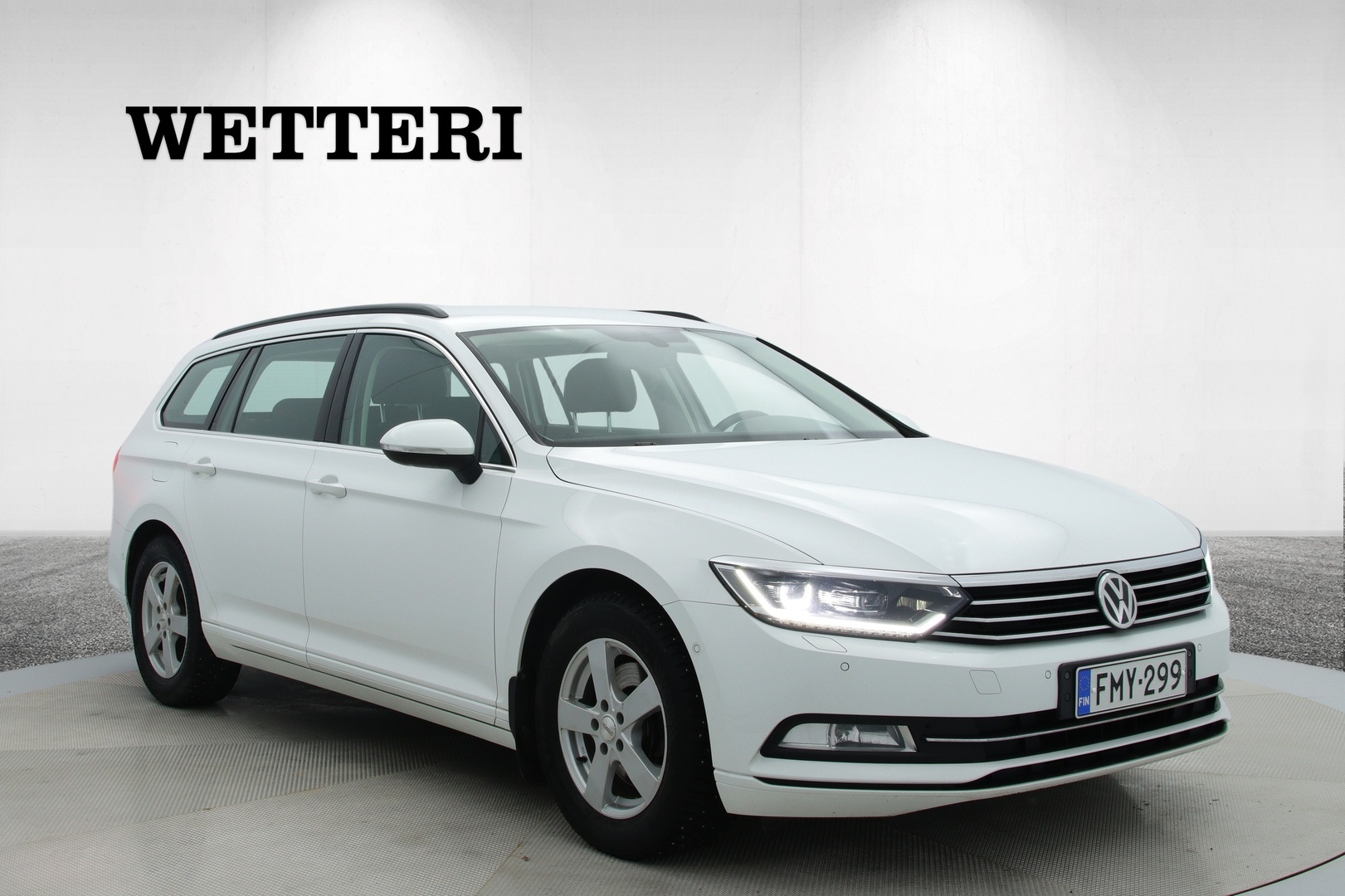VOLKSWAGEN Passat 2018