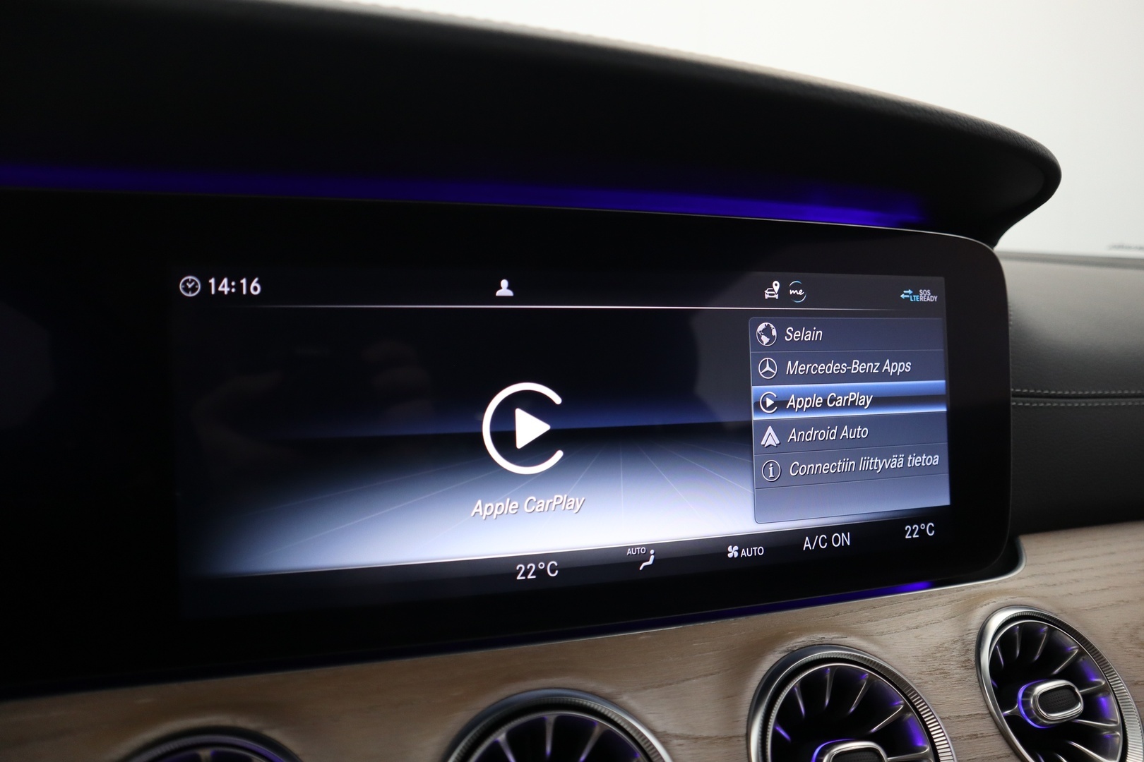 MERCEDES-BENZ E 2019