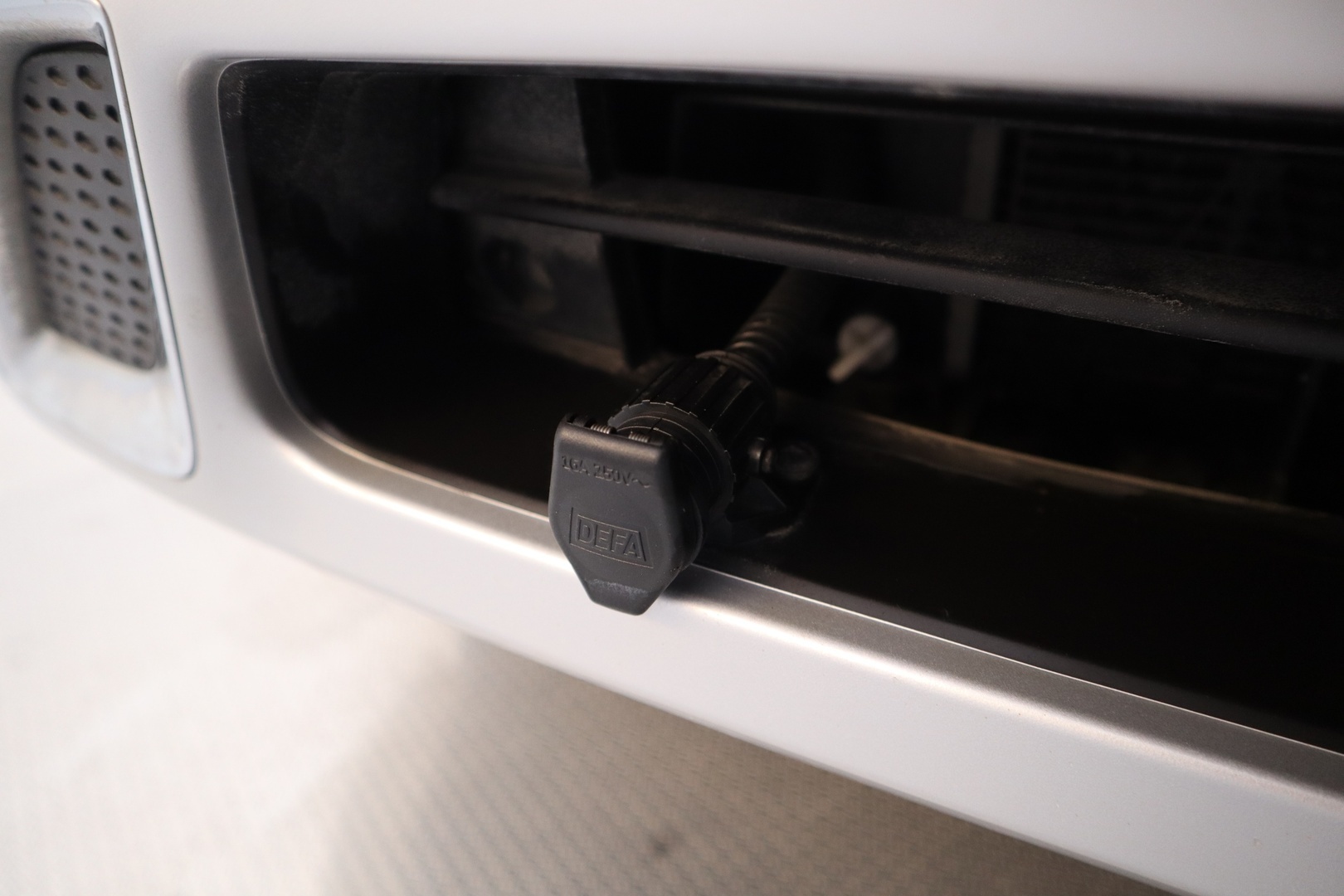 MITSUBISHI Outlander PHEV 2021