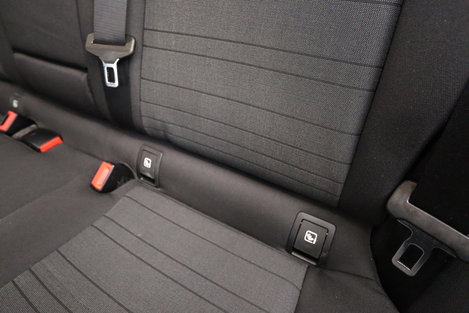 MERCEDES-BENZ GLC 2020