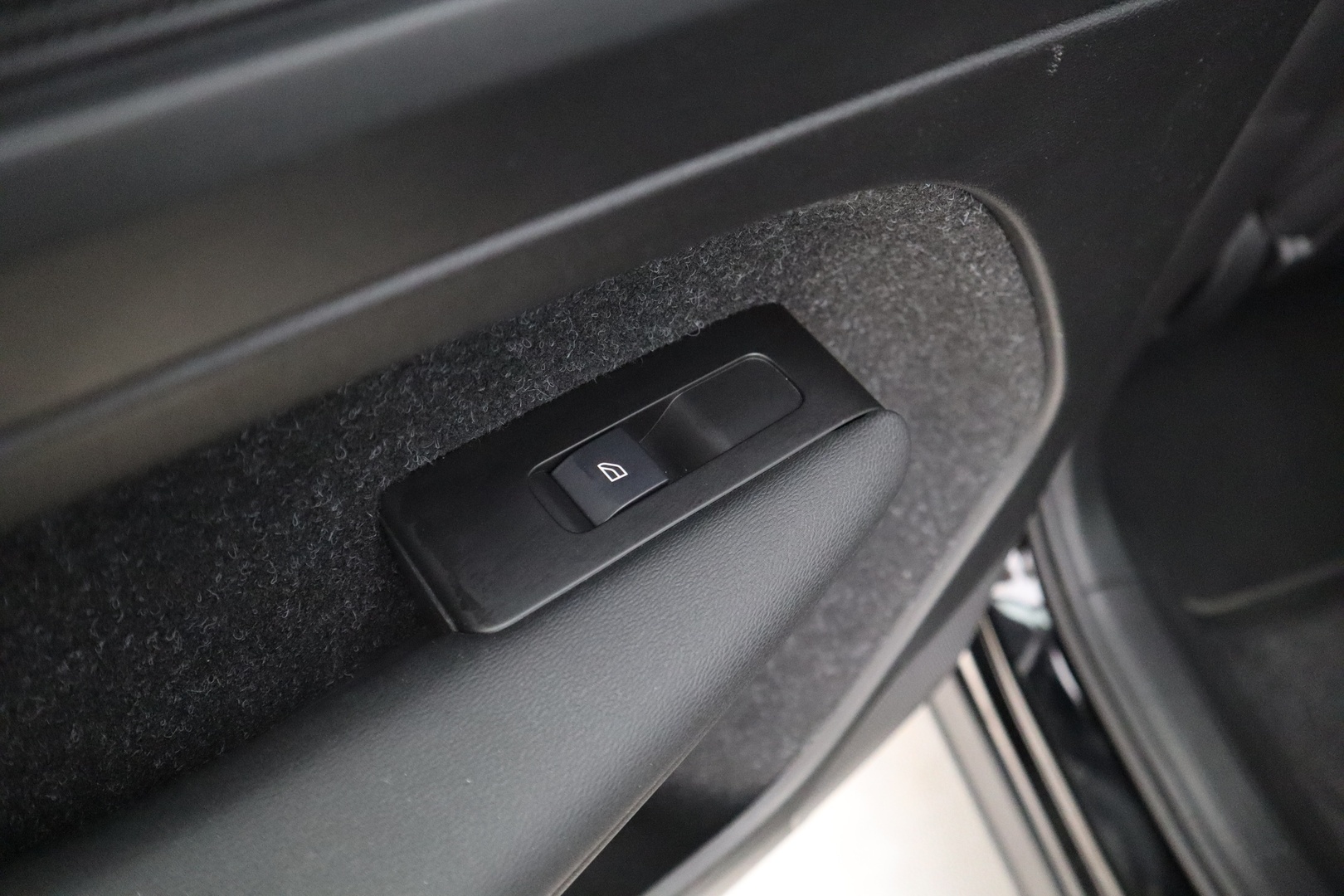 VOLVO XC40 2021
