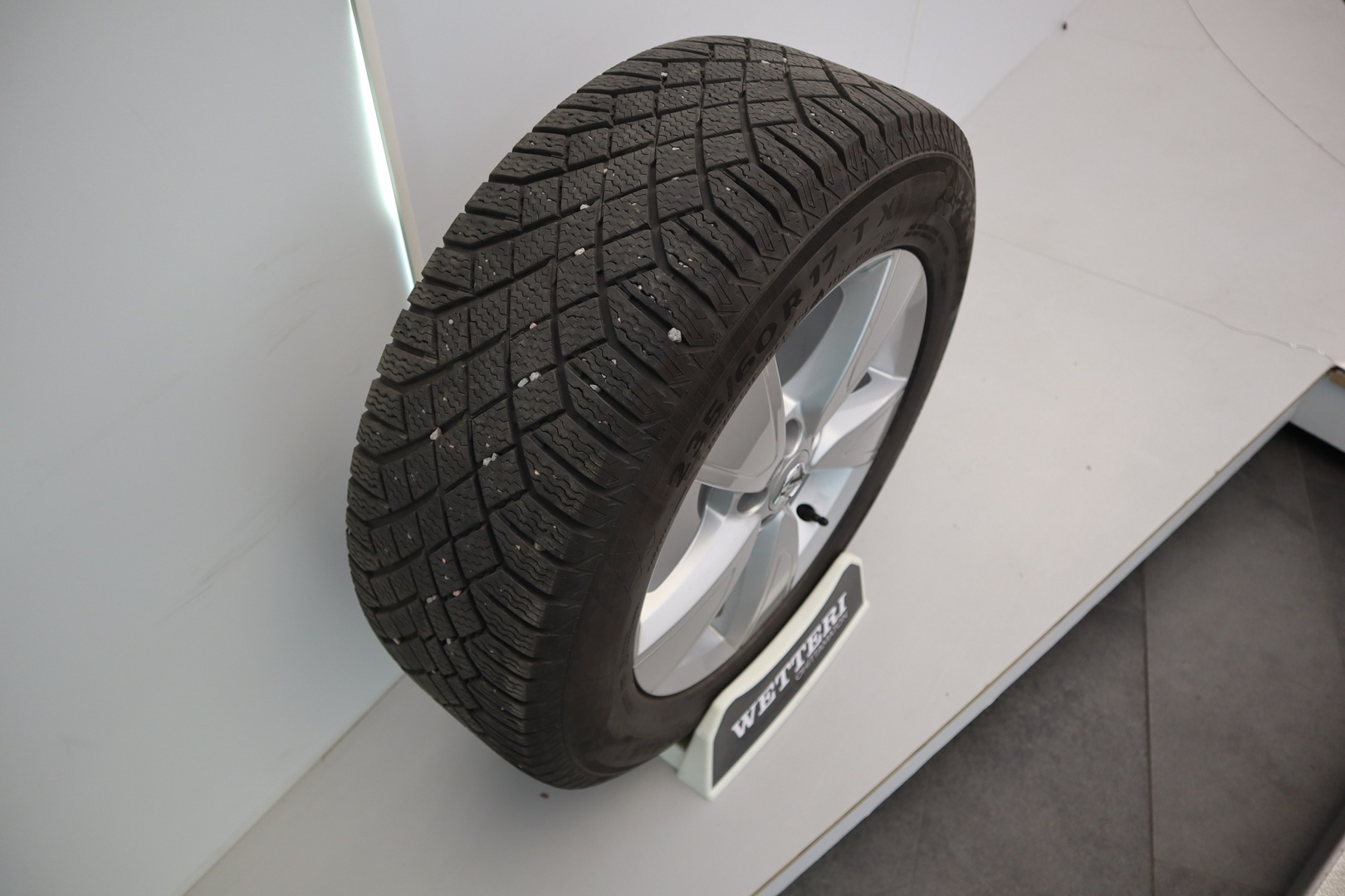 VOLVO XC40 2021