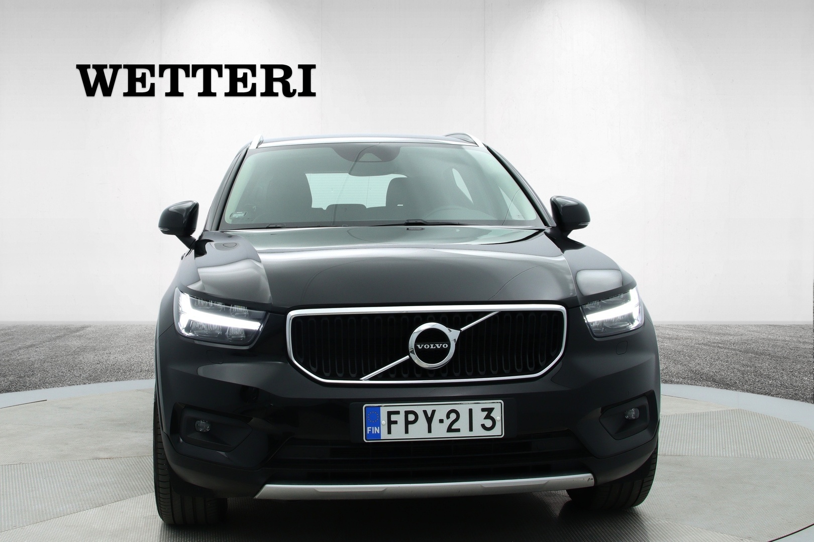 VOLVO XC40 2021