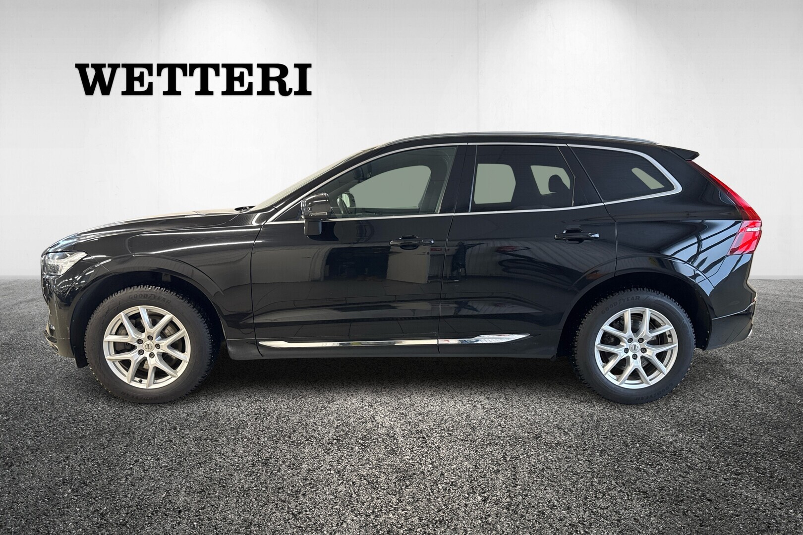 VOLVO XC60 2021