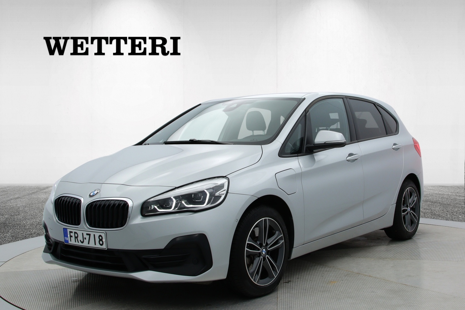 BMW 225 2020