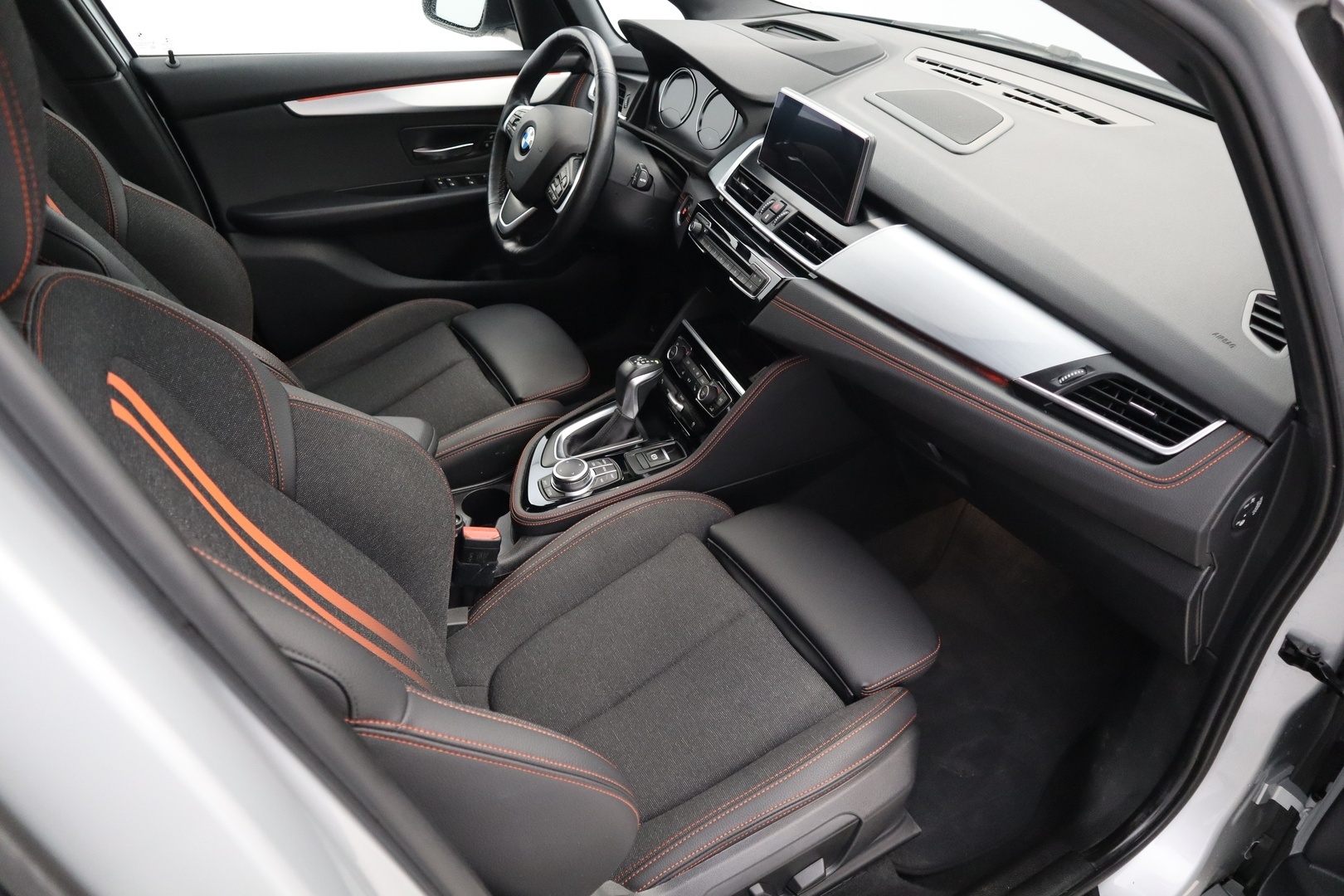 BMW 225 2020