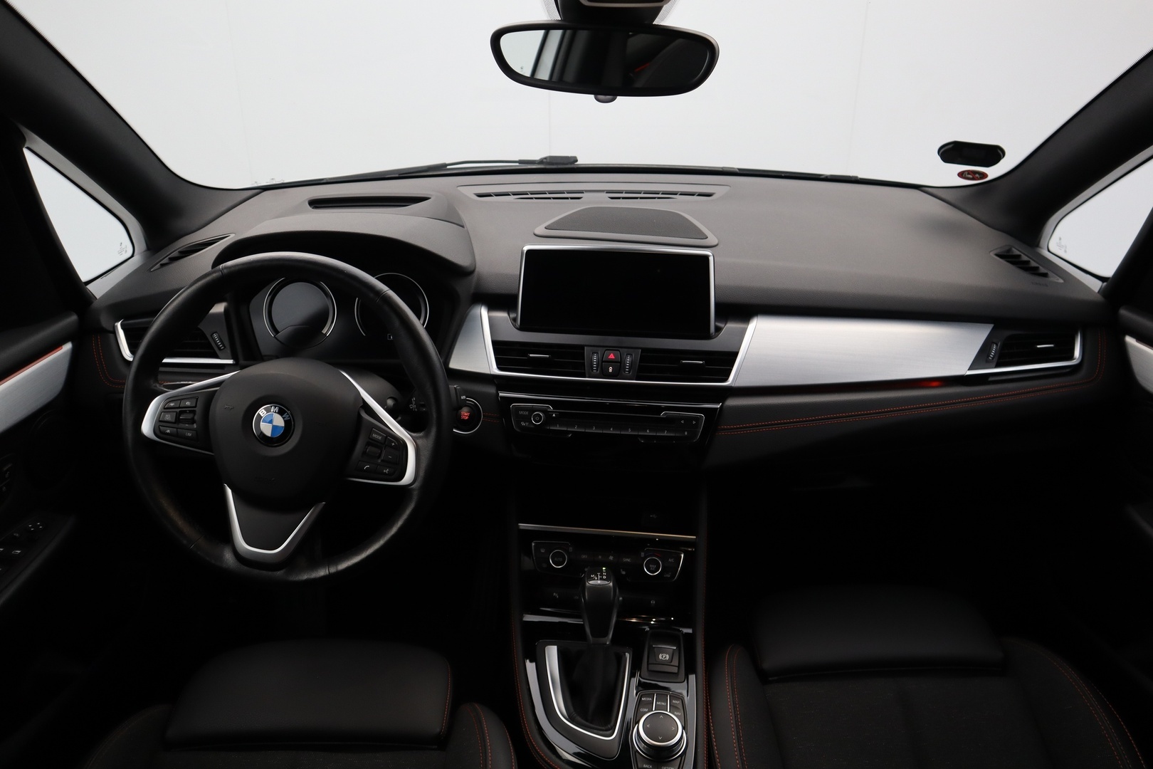 BMW 225 2020