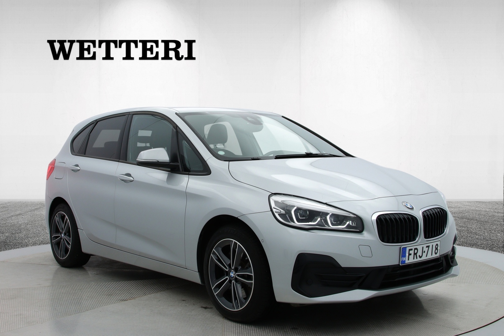 BMW 225 2020