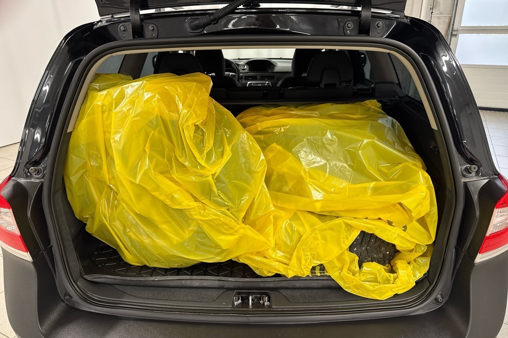 VOLVO XC70 2015