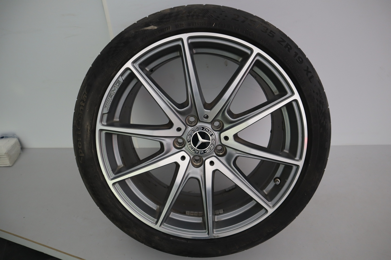 MERCEDES-BENZ E 2022