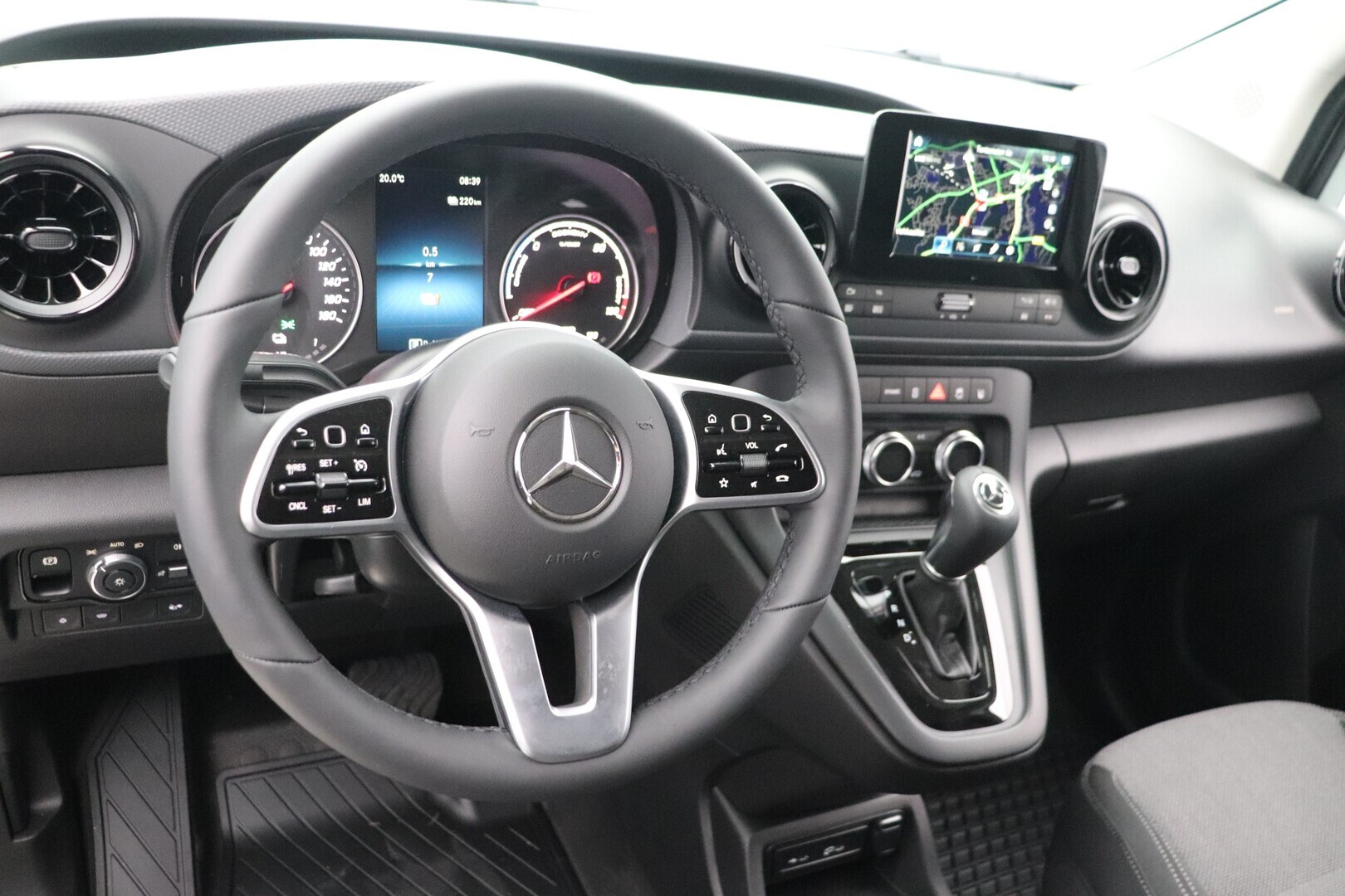 MERCEDES-BENZ Citan 2024