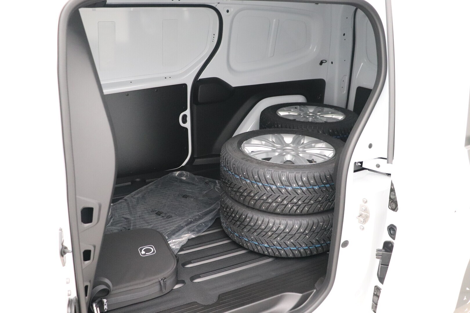 MERCEDES-BENZ Citan 2024