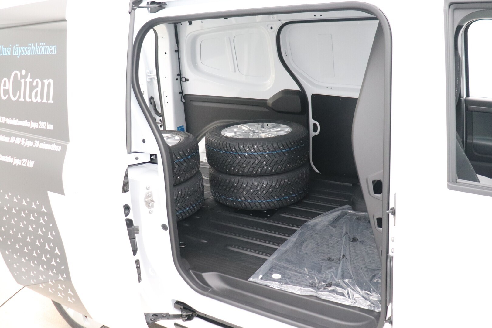 MERCEDES-BENZ Citan 2024