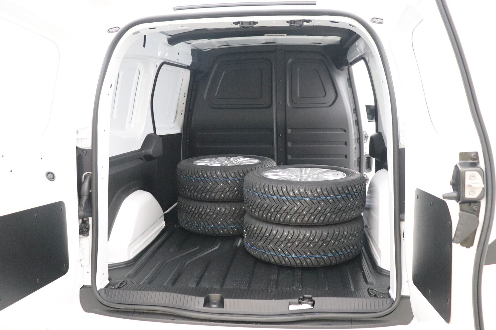 MERCEDES-BENZ Citan 2024