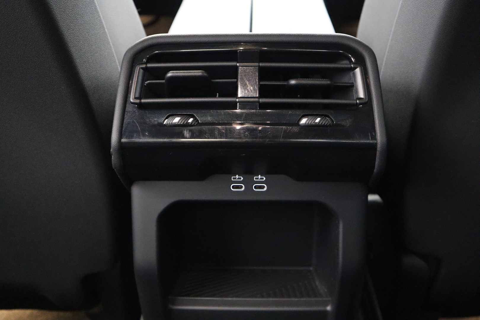 BMW i5 2024