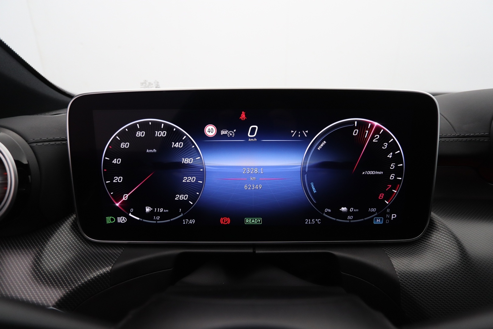 MERCEDES-BENZ C 2023